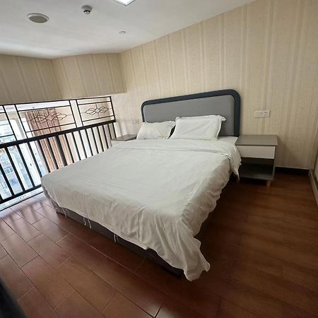 Yo Yo Apartment Zheng Jia Dong Fang Branch Kanton Exterior foto