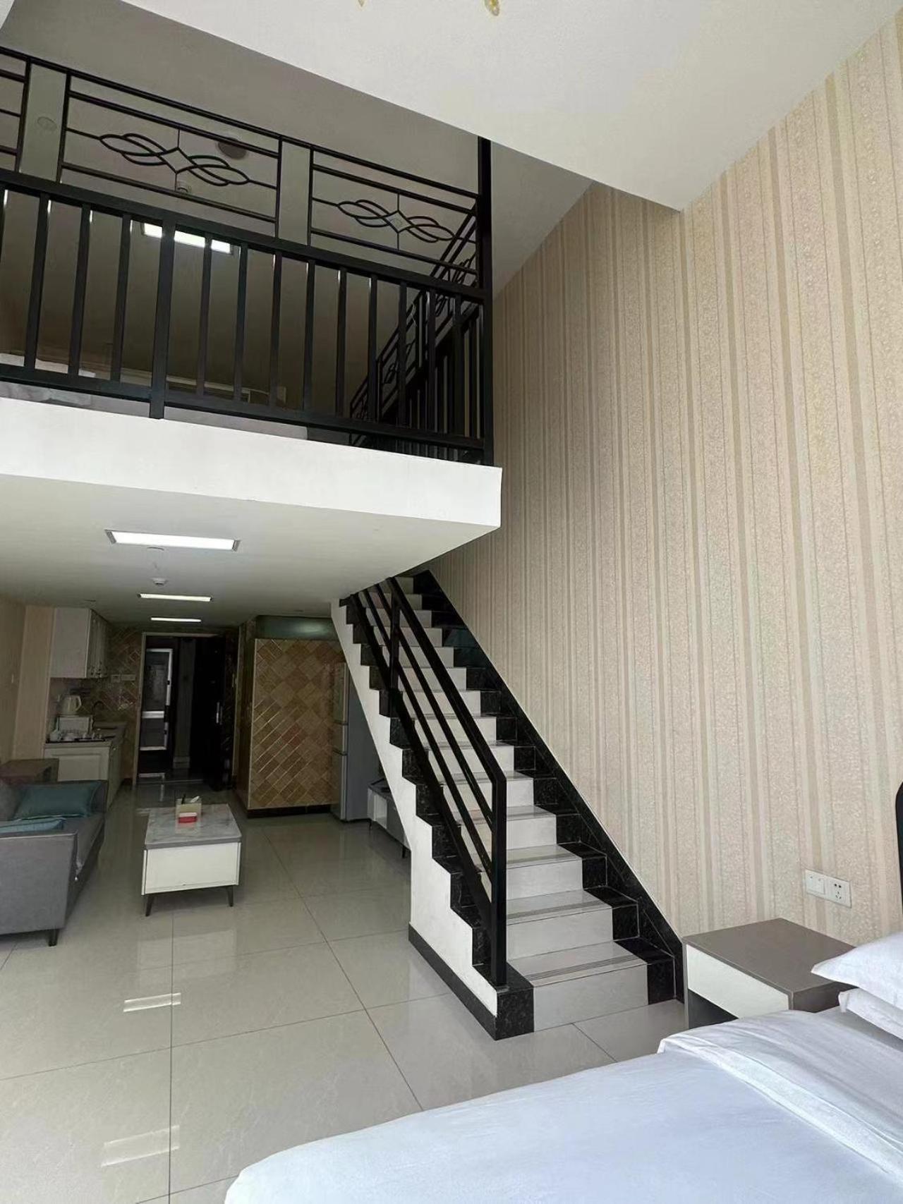 Yo Yo Apartment Zheng Jia Dong Fang Branch Kanton Exterior foto