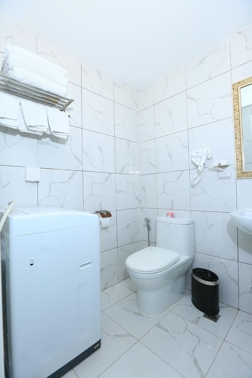 Yo Yo Apartment Zheng Jia Dong Fang Branch Kanton Zimmer foto